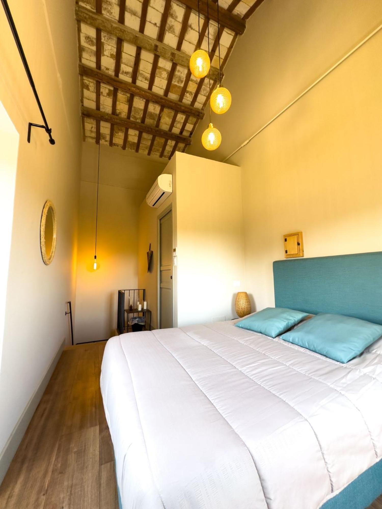 Casale Delle Lavande Citta Sant'Angelo Room photo